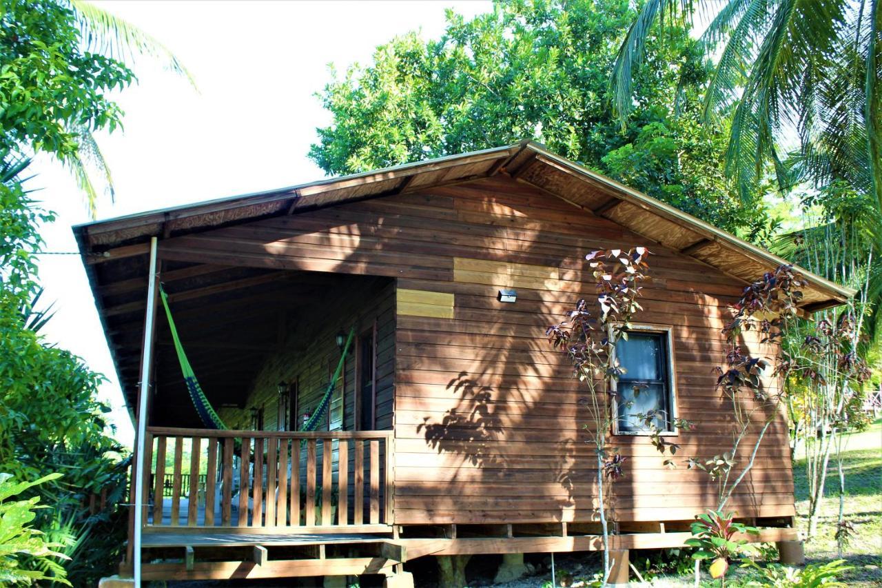 The Log Cab-Inn Сан-Игнасио Экстерьер фото